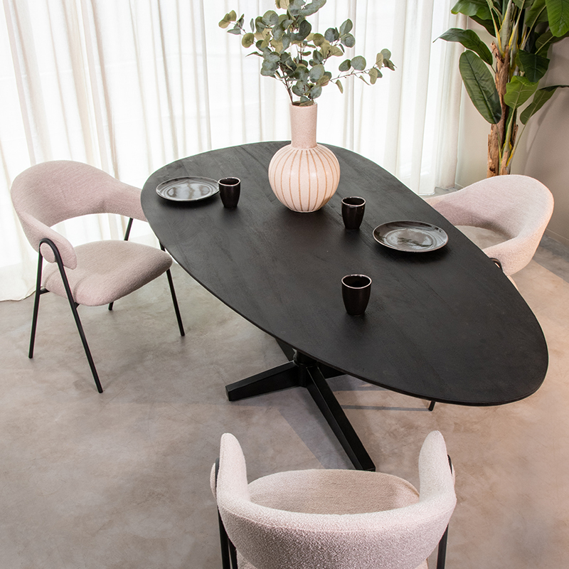 Table à manger I_Rosie - Ovales - Noir - Bois de mangue - Moderne - LABEL51