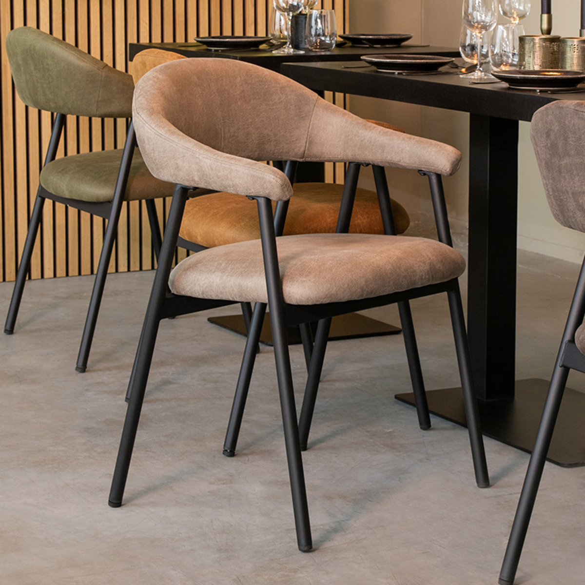 Chaise de salle à manger I_Amaze - Accoudoir - Taupe - BRUIN - - Moderne - LABEL51