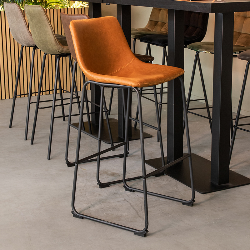 Tabouret de bar I_Risto - Hoog - Cognac - BRUIN - Stof, metaal & hout - Sans accoudoir - Industriel - LABEL51