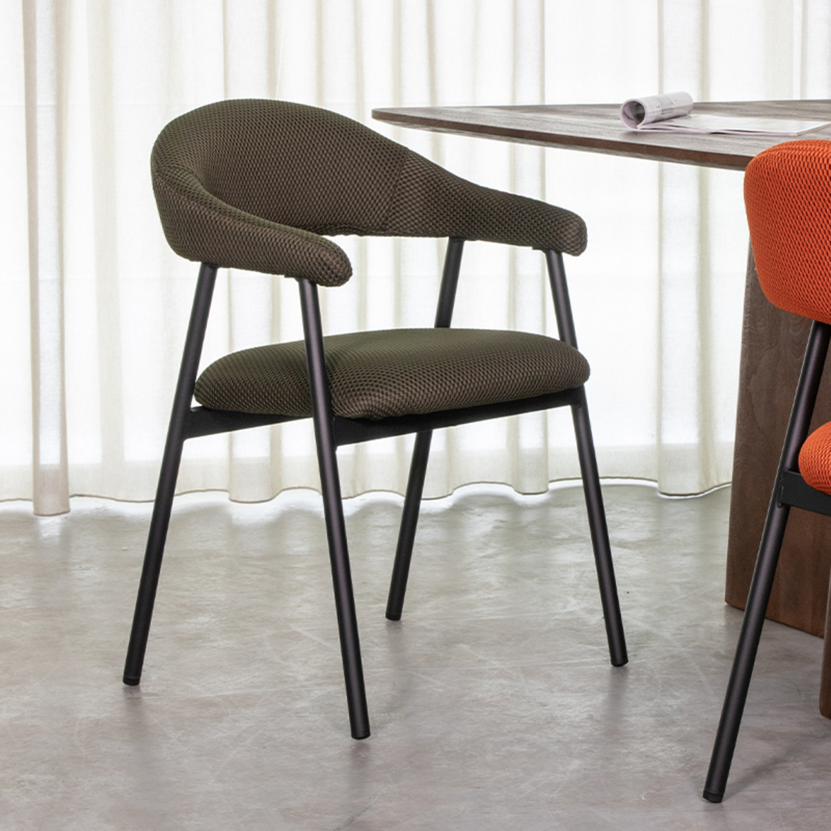 Chaise de salle à manger I_Amaze - Accoudoir - Hunter - Vert - Breathe - Design - LABEL51