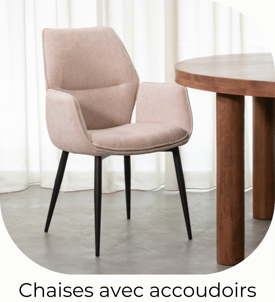fr_chaises_avec_accoudoirs